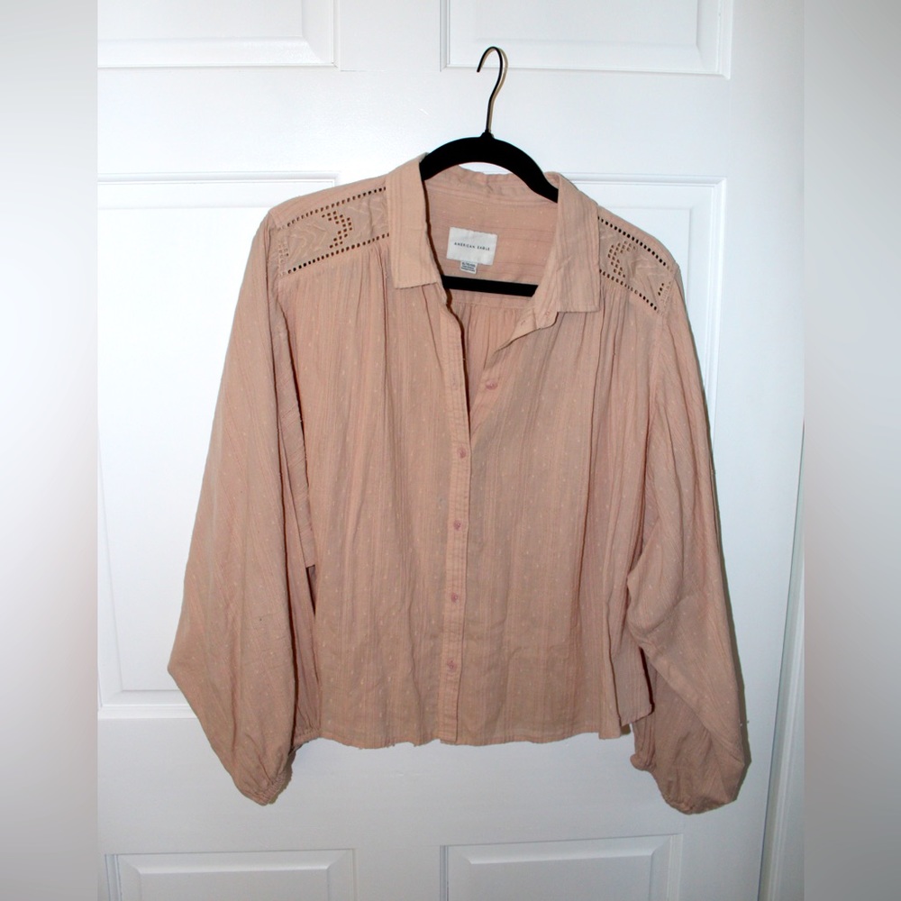 American eagle light pink blouse